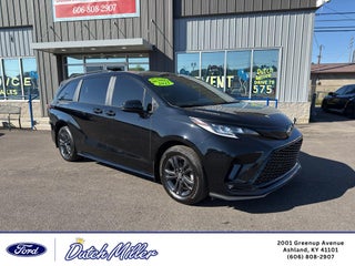2025 Toyota Sienna XSE
