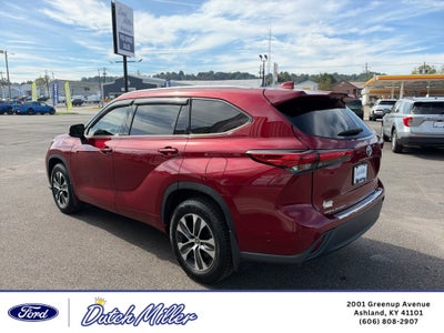 2022 Toyota Highlander XLE