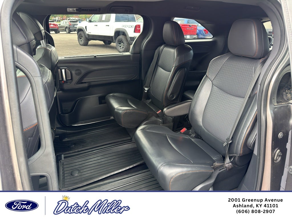 2021 Toyota Sienna XSE