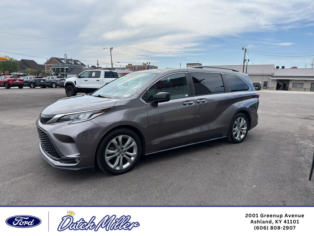 2021 Toyota Sienna XSE