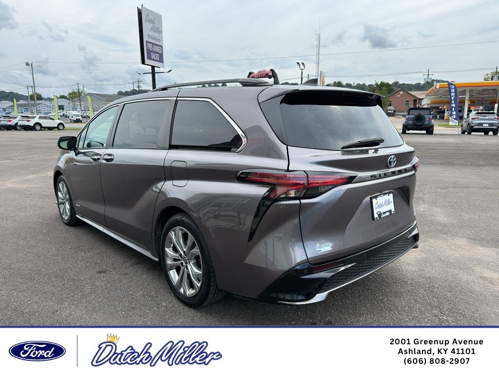 2021 Toyota Sienna XSE