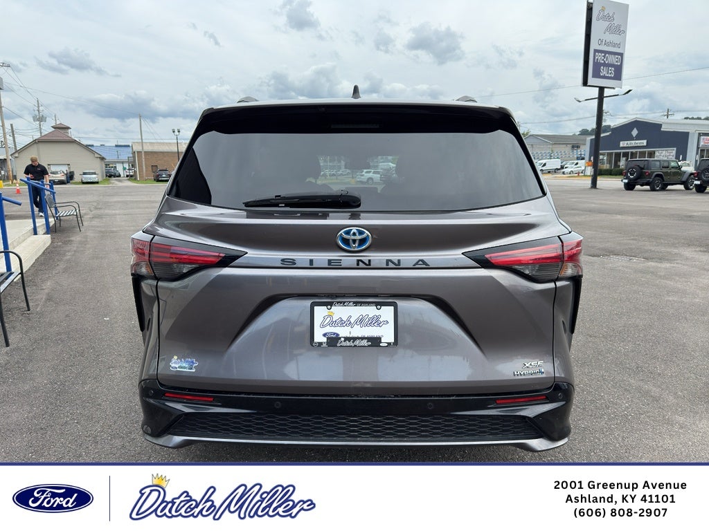 2021 Toyota Sienna XSE