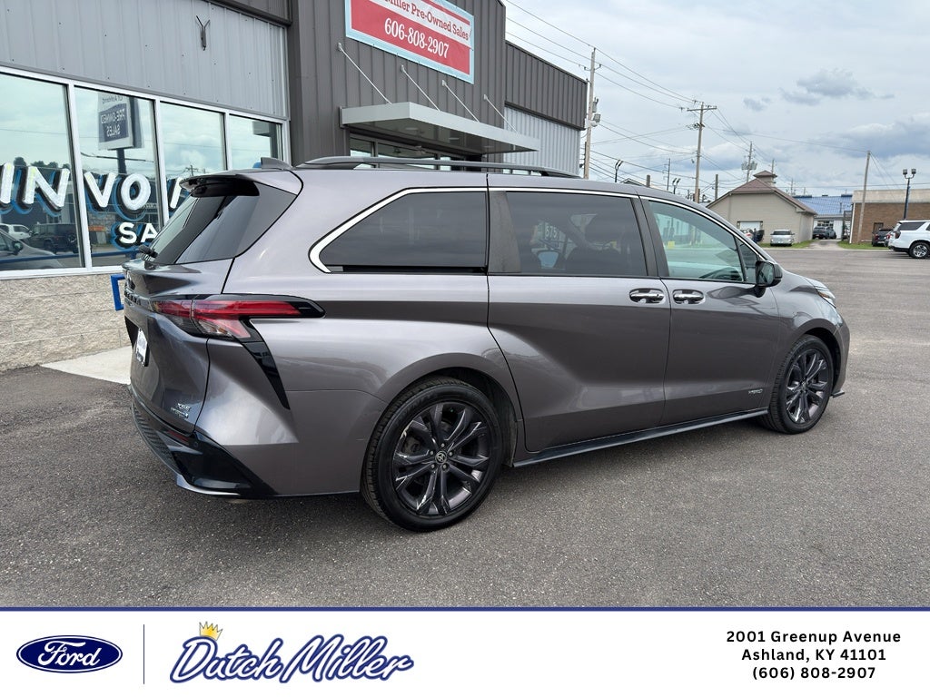 2021 Toyota Sienna XSE
