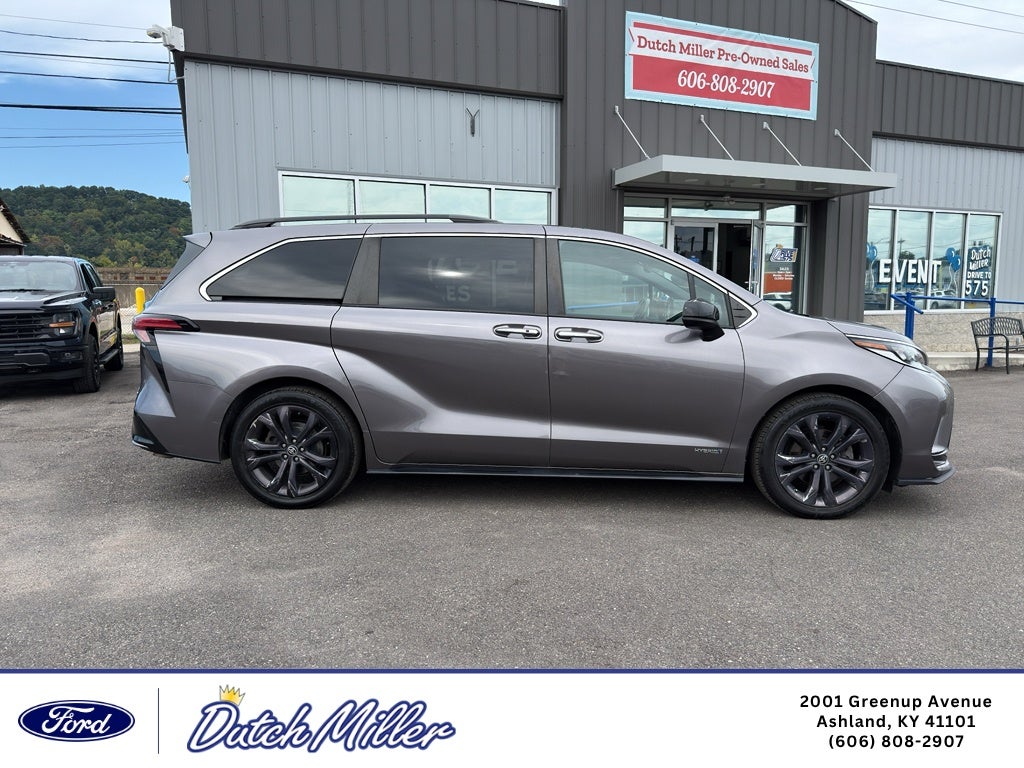 2021 Toyota Sienna XSE
