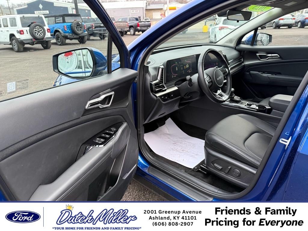 2025 Kia Sportage EX