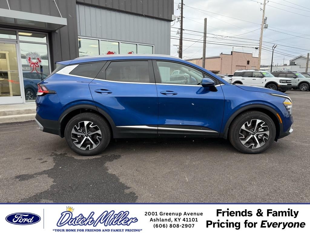 2025 Kia Sportage EX