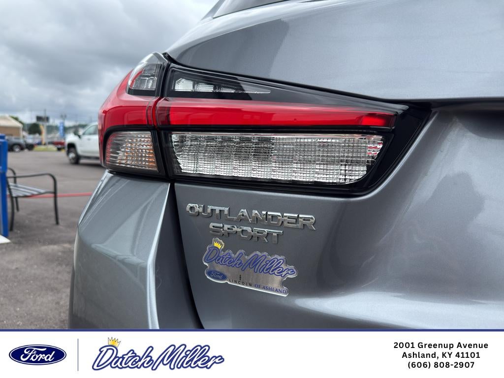 2025 Mitsubishi Outlander Sport SE