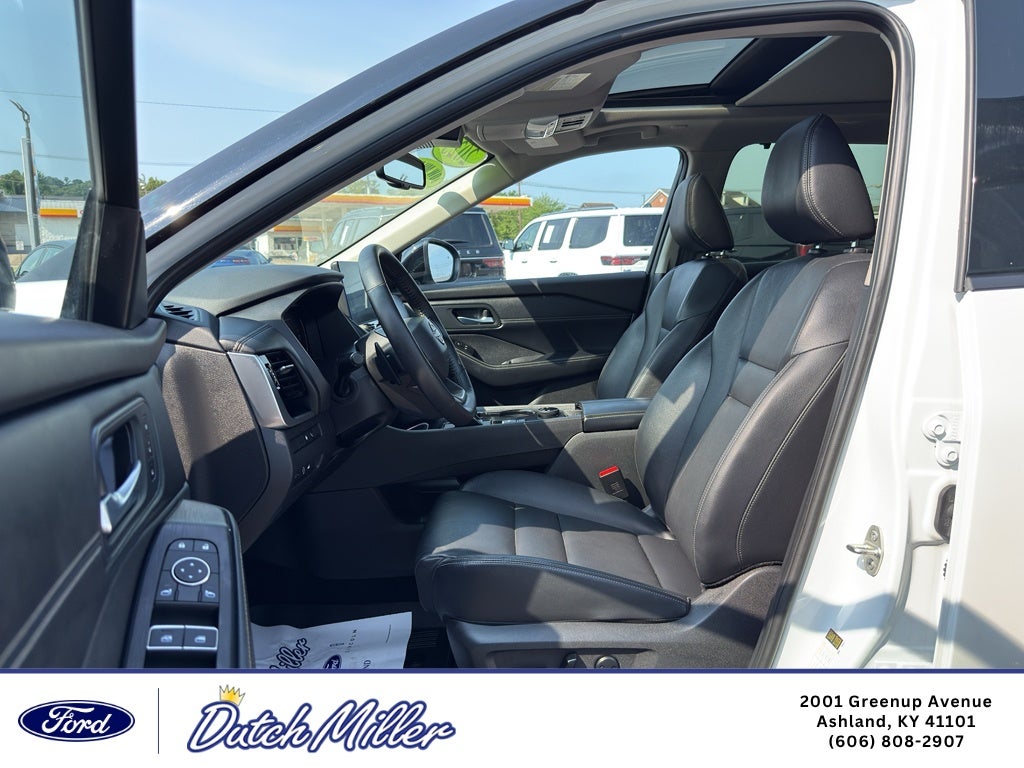 2025 Nissan Rogue SL