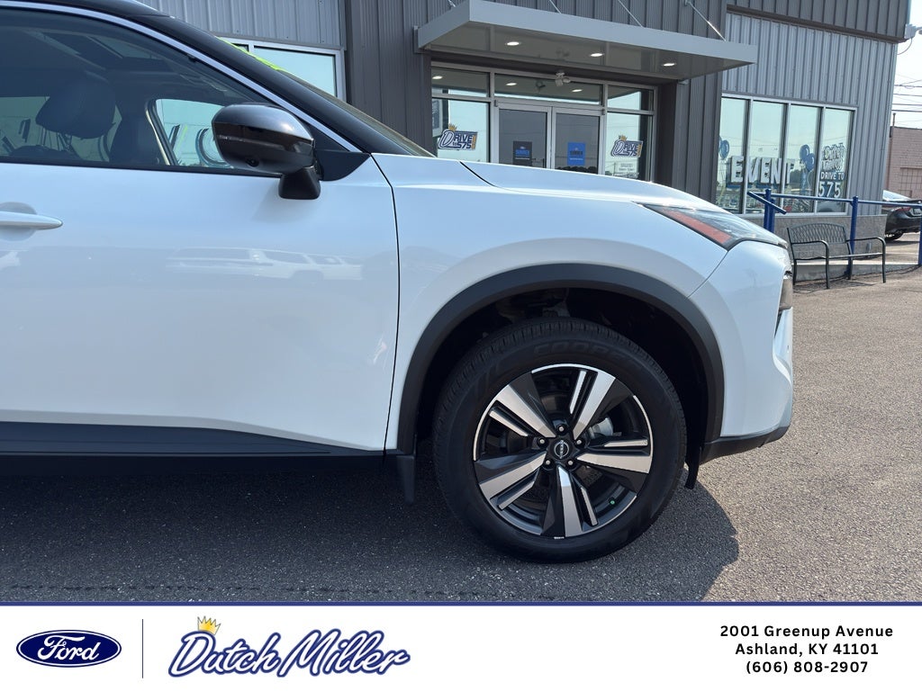 2025 Nissan Rogue SL
