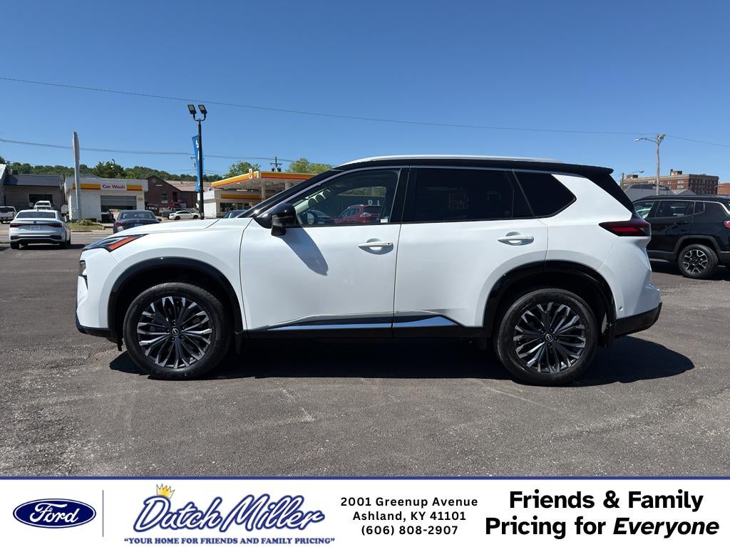 2025 Nissan Rogue Platinum