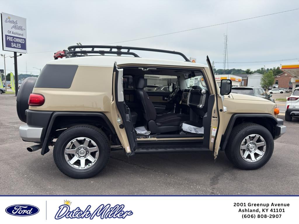 2014 Toyota FJ Cruiser 4WD 4dr Man (Natl)