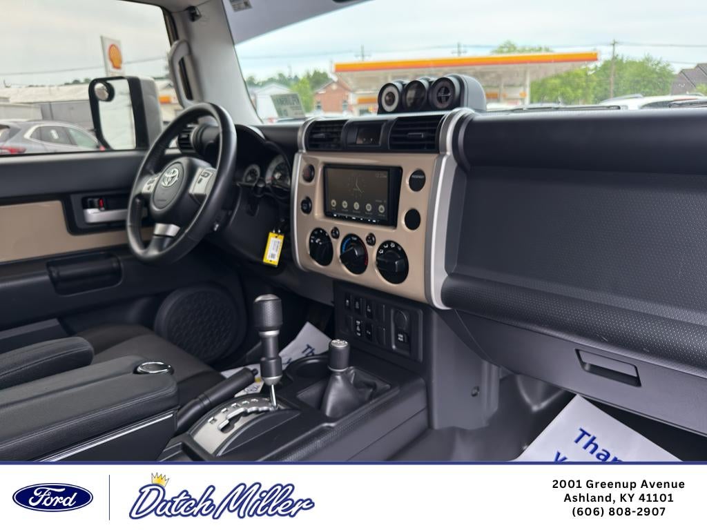 2014 Toyota FJ Cruiser 4WD 4dr Man (Natl)